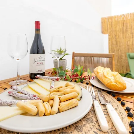 Wintowinrentals Huelin Con Terraza Chill Out